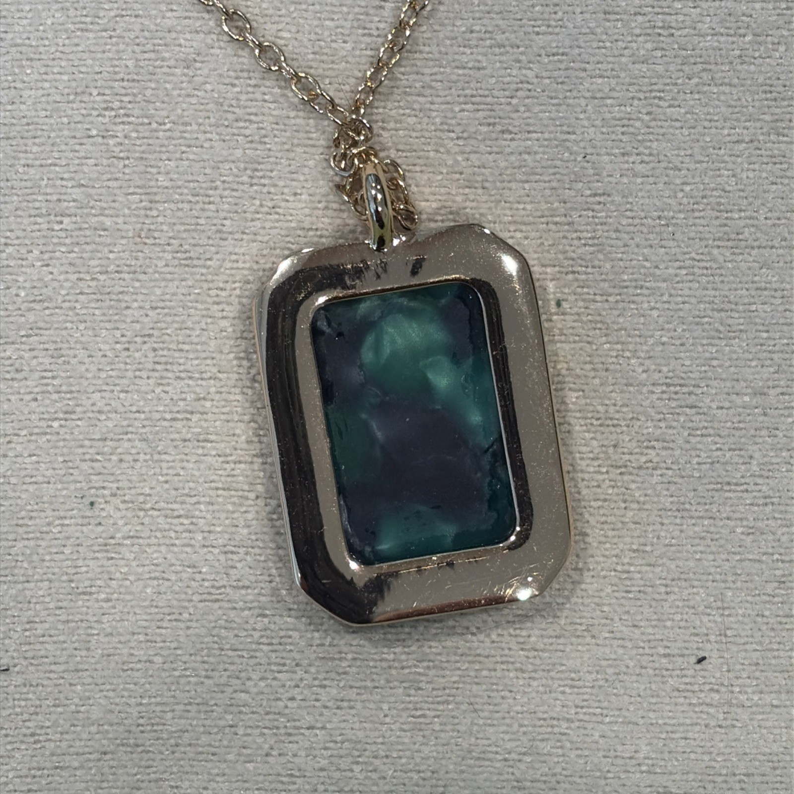 Banana Republic Necklace With Dark Green Stone And Gold Tone Chain