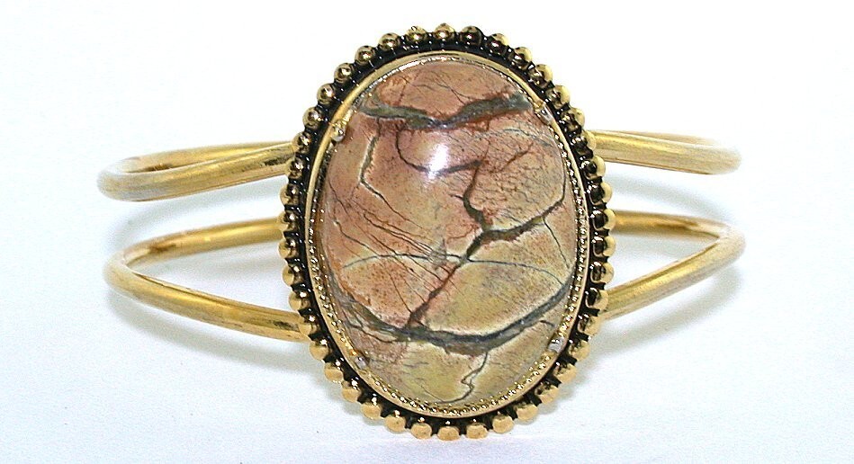 30×22 Yellow Turquoise Cabochon Spring Load 7 1/2 Inch Goldplated Cuff Bracelet