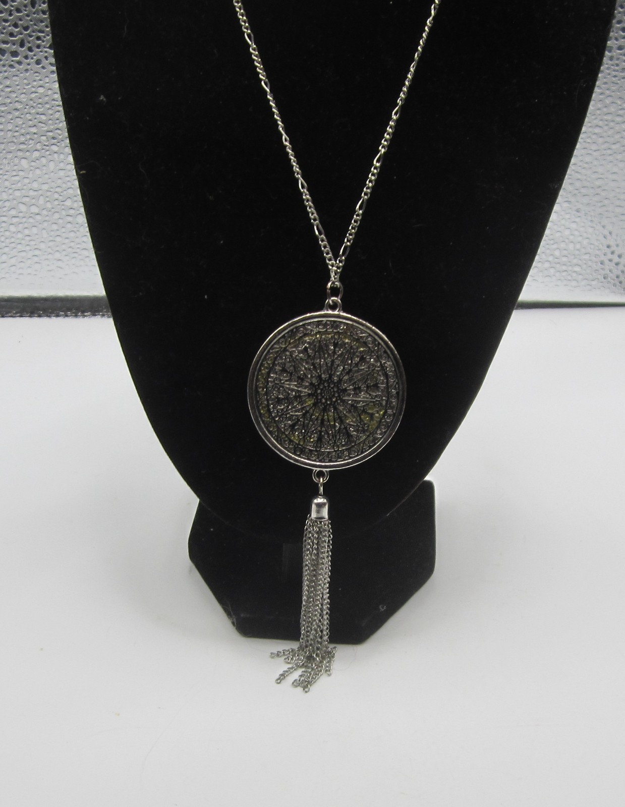 Filigree, Lace-Like Pattern Pendant/Necklace 28”