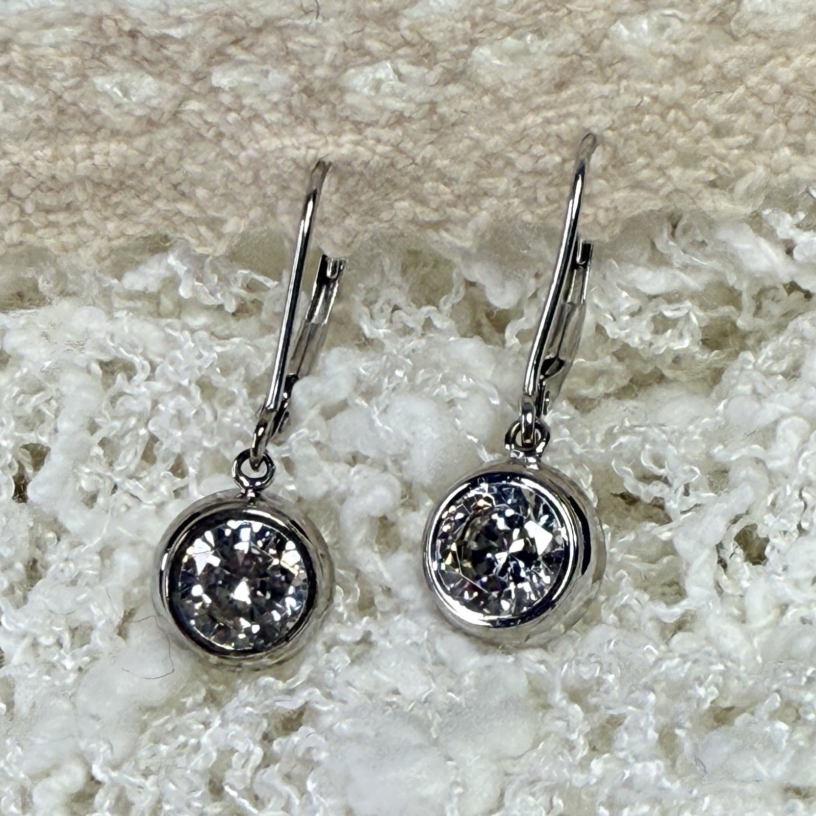 14k White Gold Leverback DQCZ Earrings – JCM – 1.5g Total