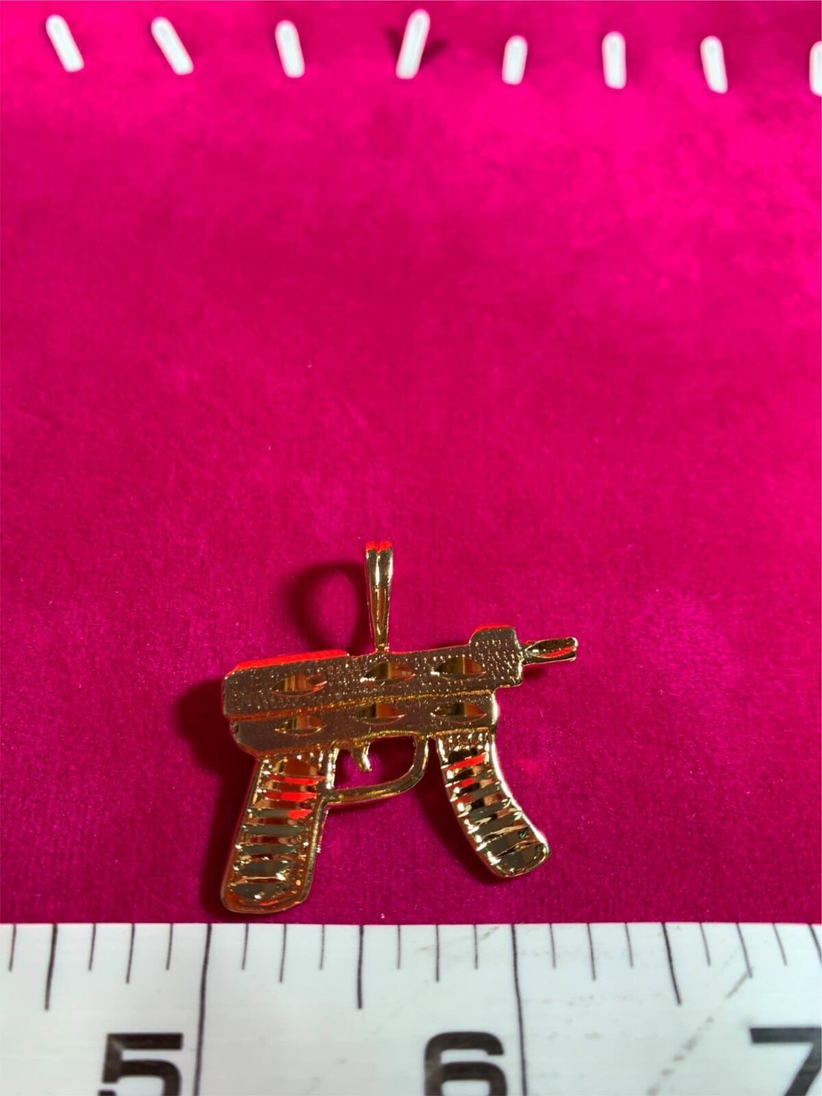 14 KT GOLD PLATED MACHINE GUN CHARM PENDANT ALMOST 1 1/2 LONG USA SELLER-3030