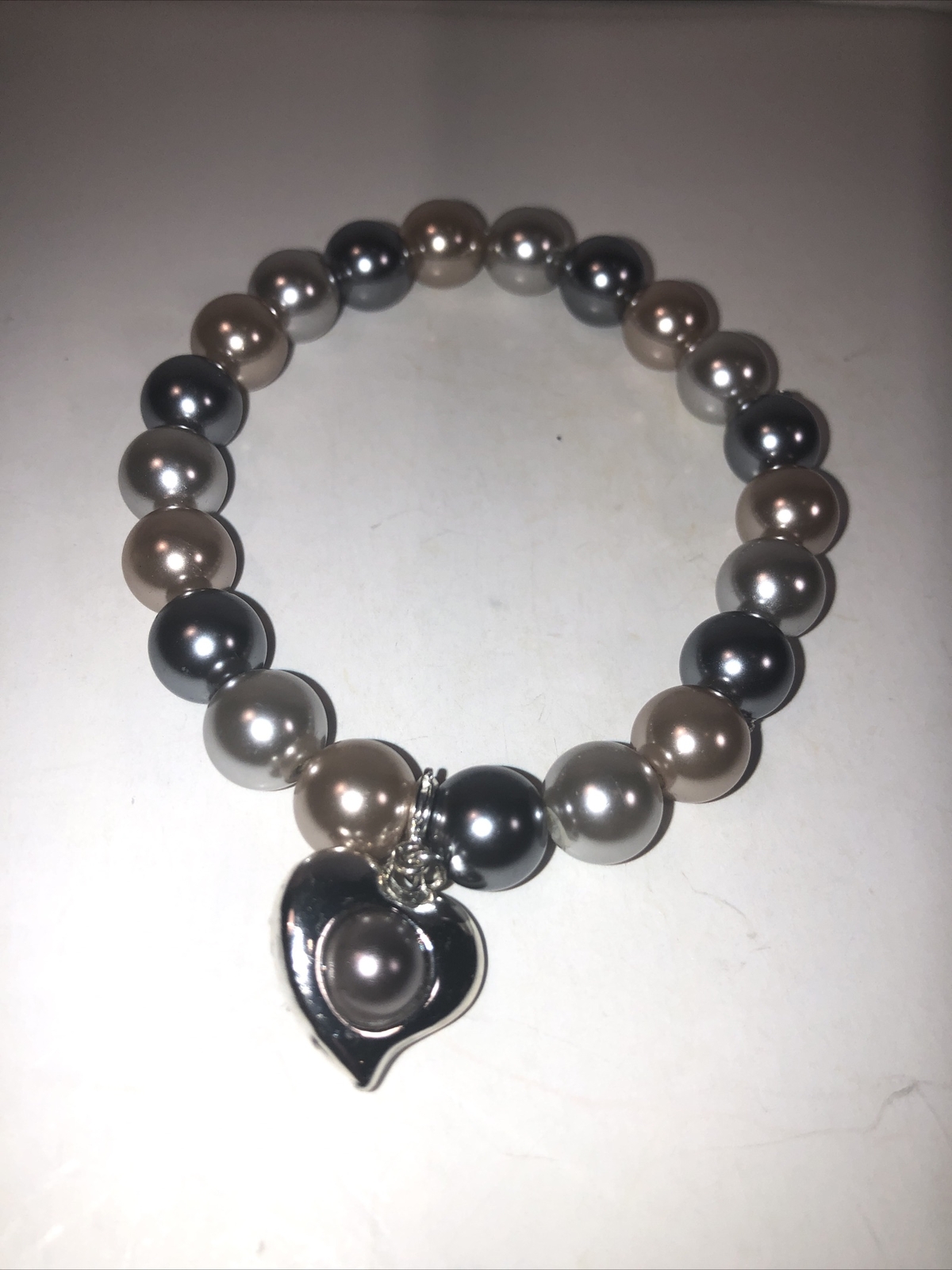 Heart Charm Stretch Bracelet Gray Faux Pearl Sweet Pearlesque Avon