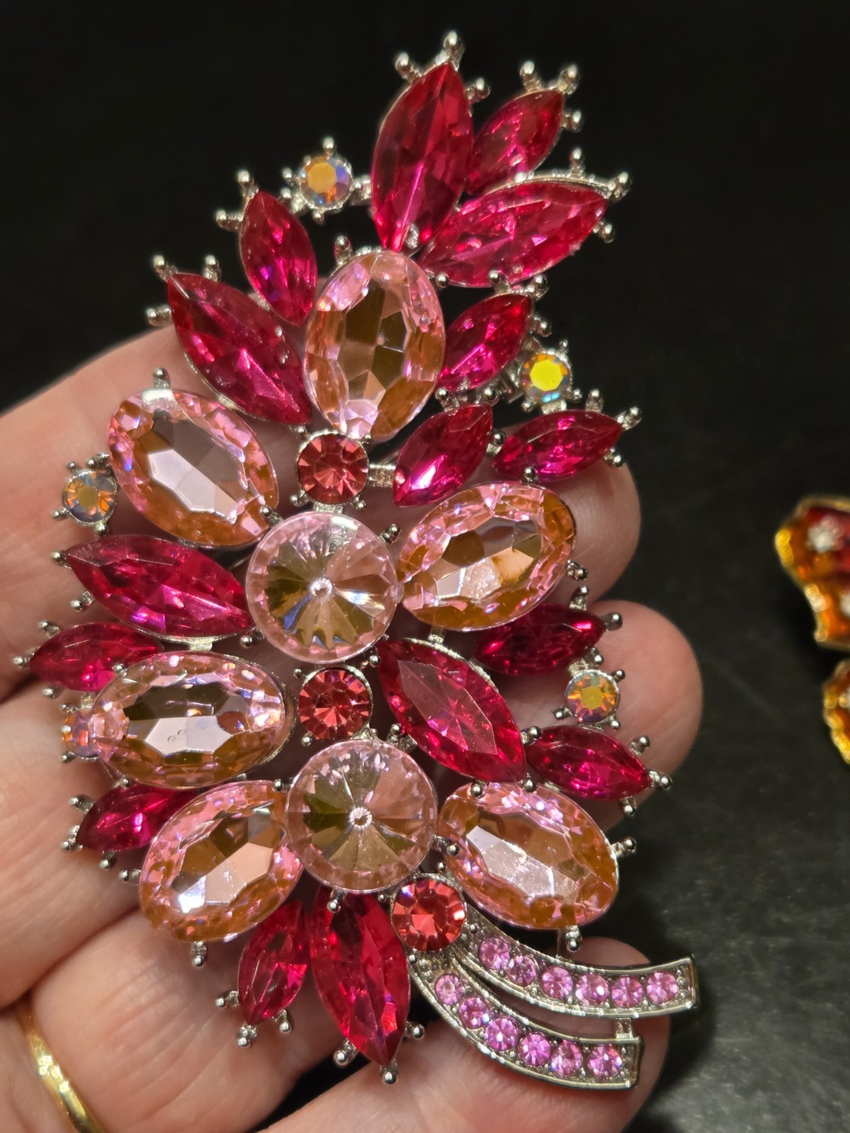 Stunning Big Pink Rhinestone Floral Leaf Butterfly Ladybug Brooch Lot 293-140
