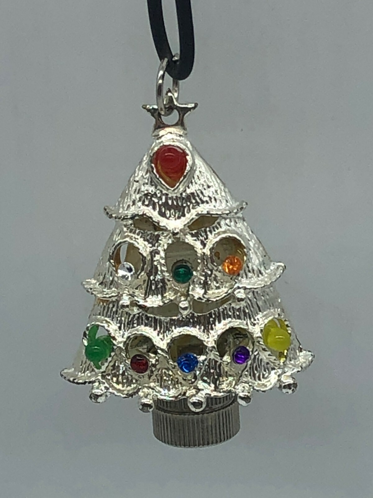 3PC Light-Up Christmas Tree Necklaces/Brooches Red & Green LED Lights & Beads US