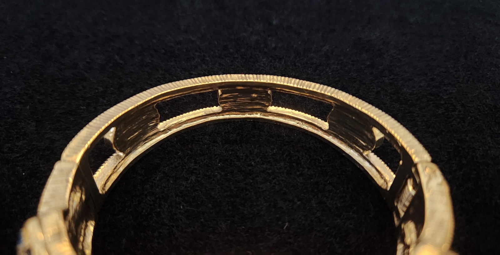 Heidi Daus Inspired Hinged Peacock Bangle Bracelet