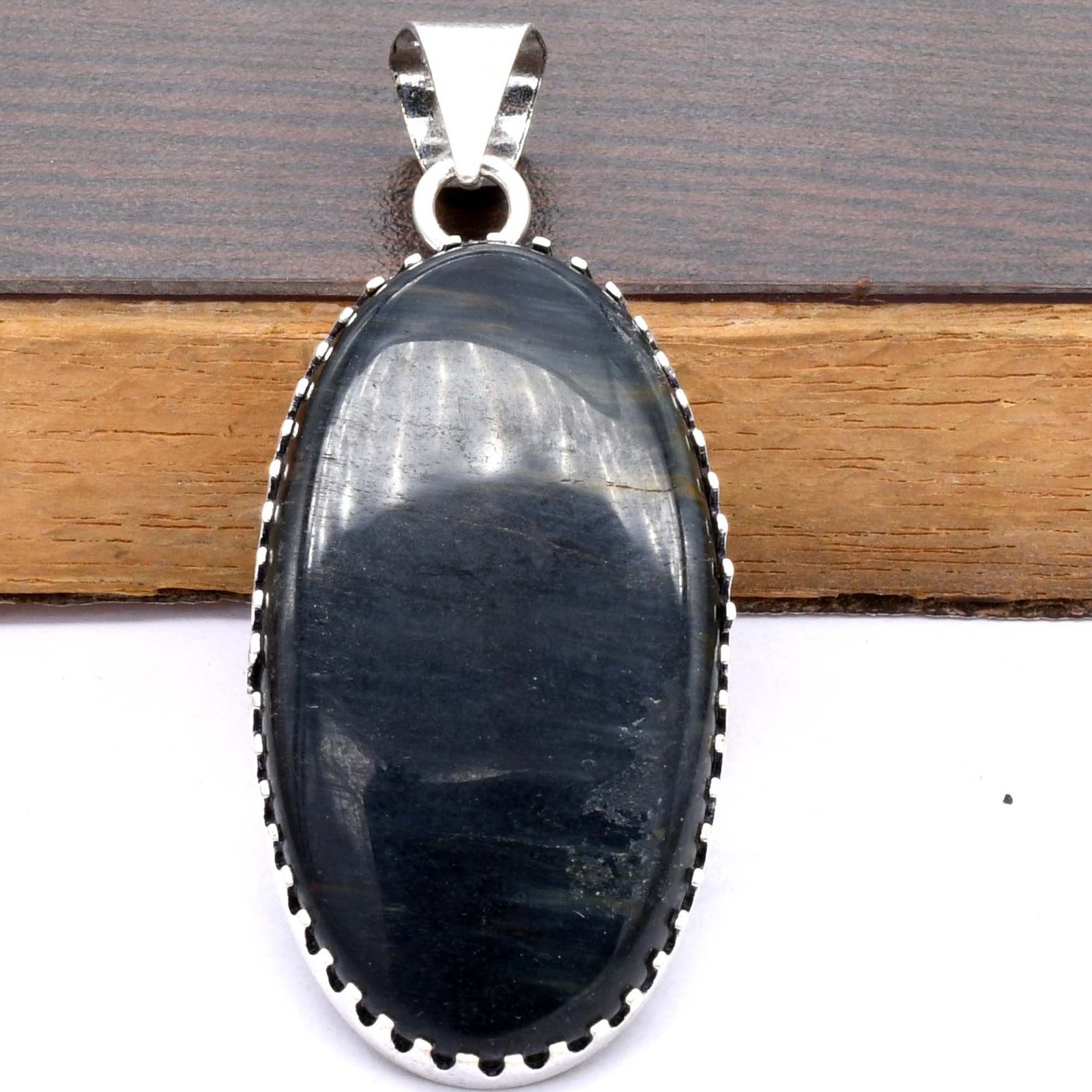 Black Tiger Eye Natural Gemstone Pendant Jewelry 1″ P 305