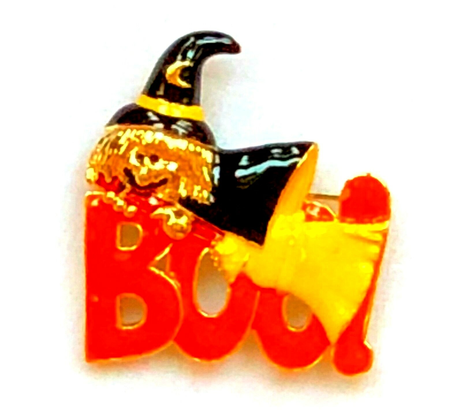 Halloween Pin Witch Flying on Broom BOO Black Hat Cape Gold Face New Rucinni