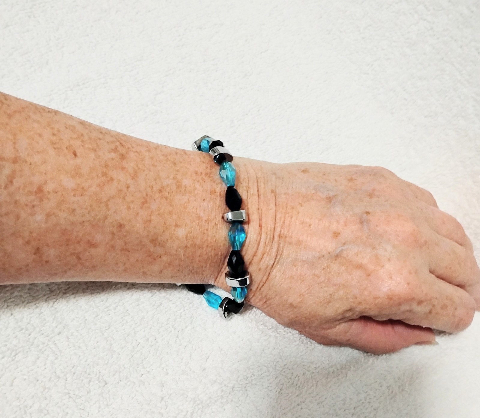 Handcrafted Jewelry Turquoise Glass Teardrop & Chunky Hematite Style Bracelet