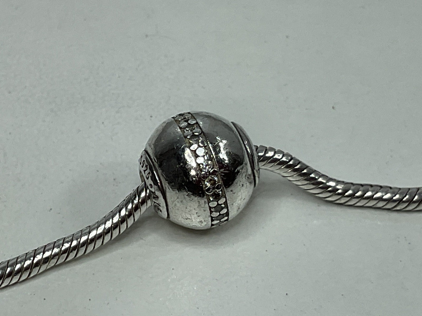 Pandora Essence Stability Charm Retired