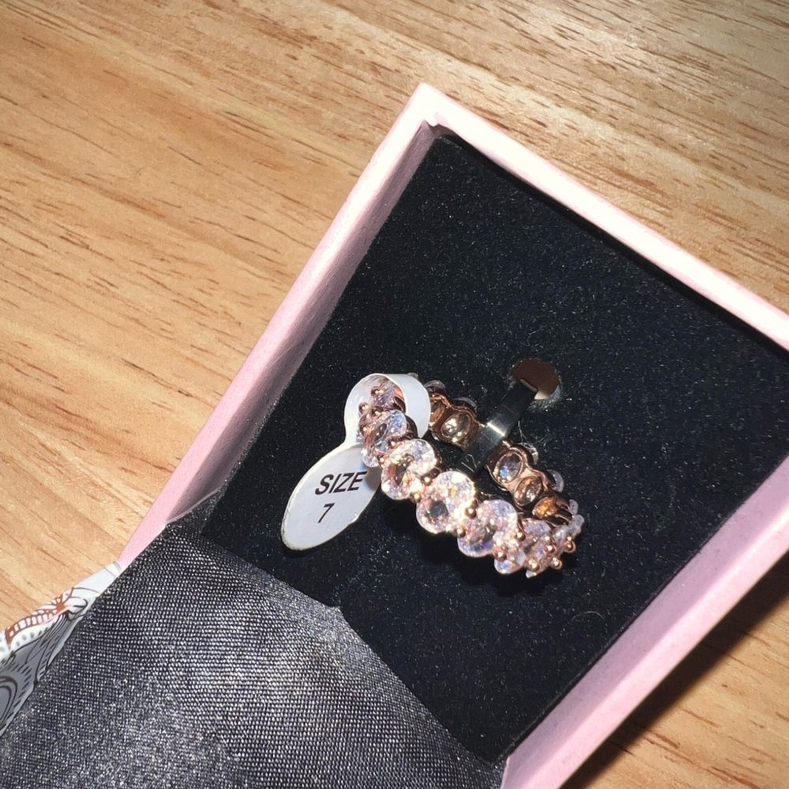 NWT size 7 eternity ring
