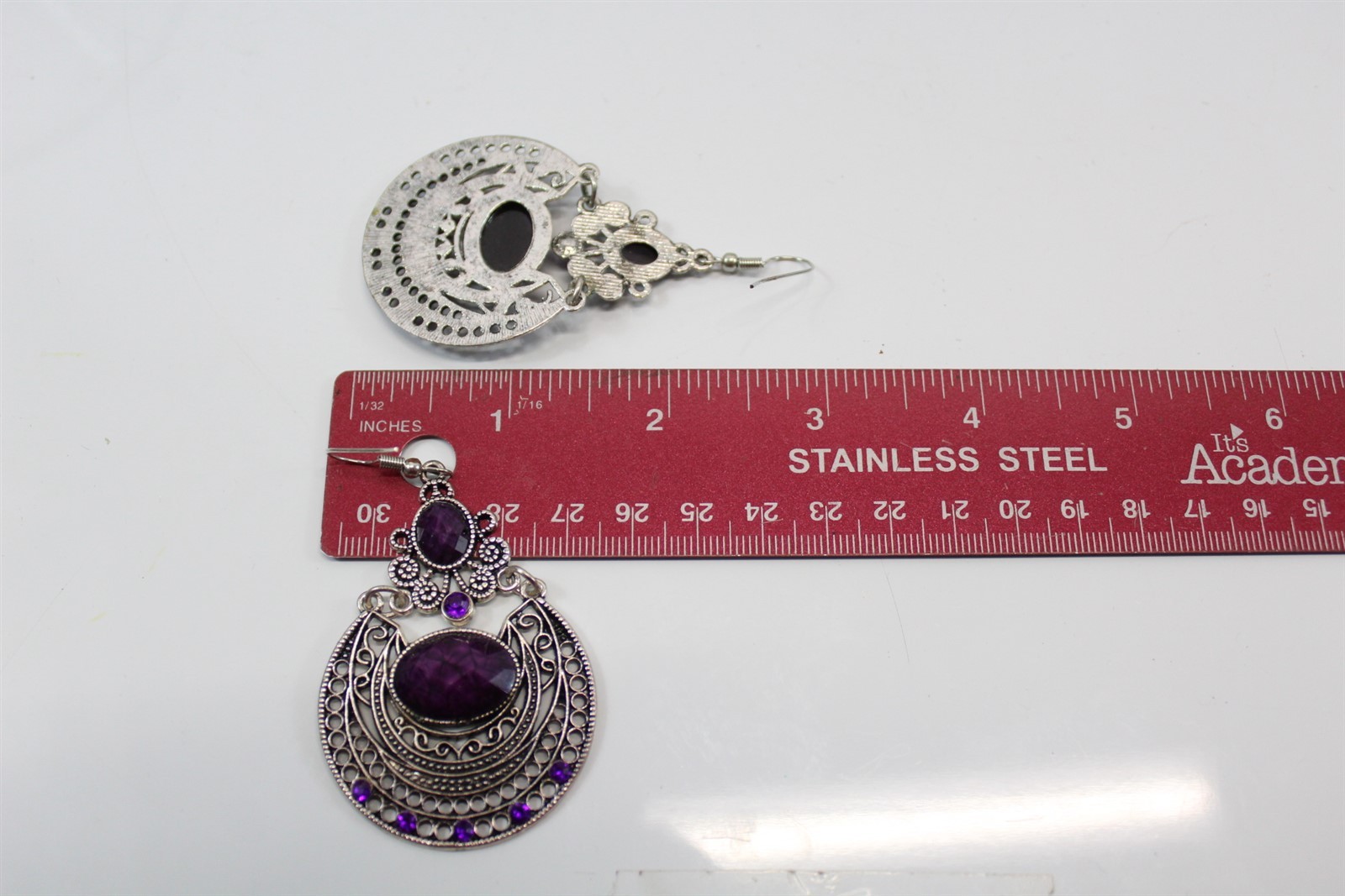 Retro Style Dangle Earrings Silver-tone Alloy With Purple Highlights
