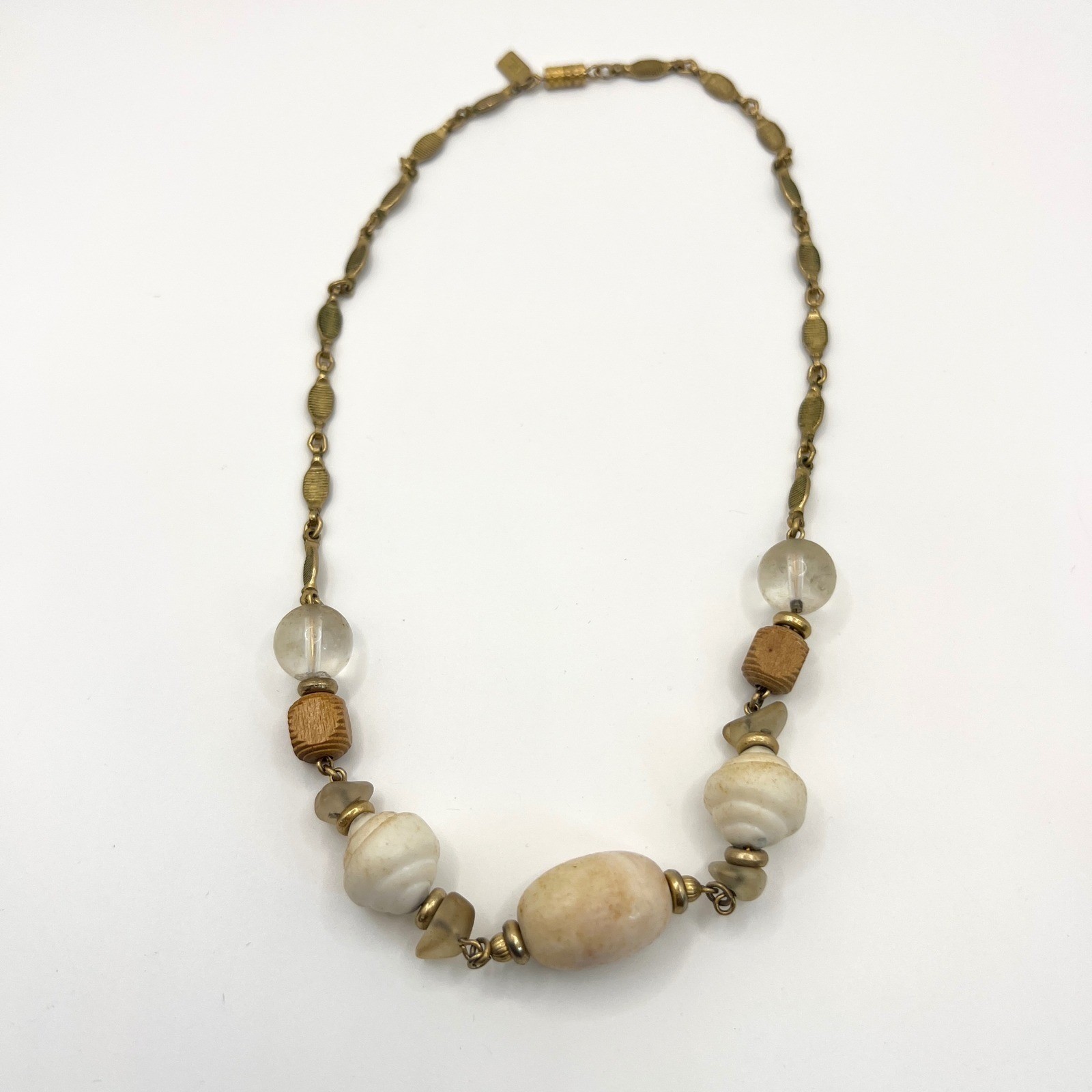 1928 Jewelry Co Mixed Media Stone Wood Glass Bead Gold Tone Necklace 16 Inch