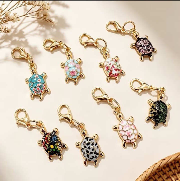 Charm Clip-On Turtle Bracelet Necklace Zipper Keychain Stitch Markers Sea Life