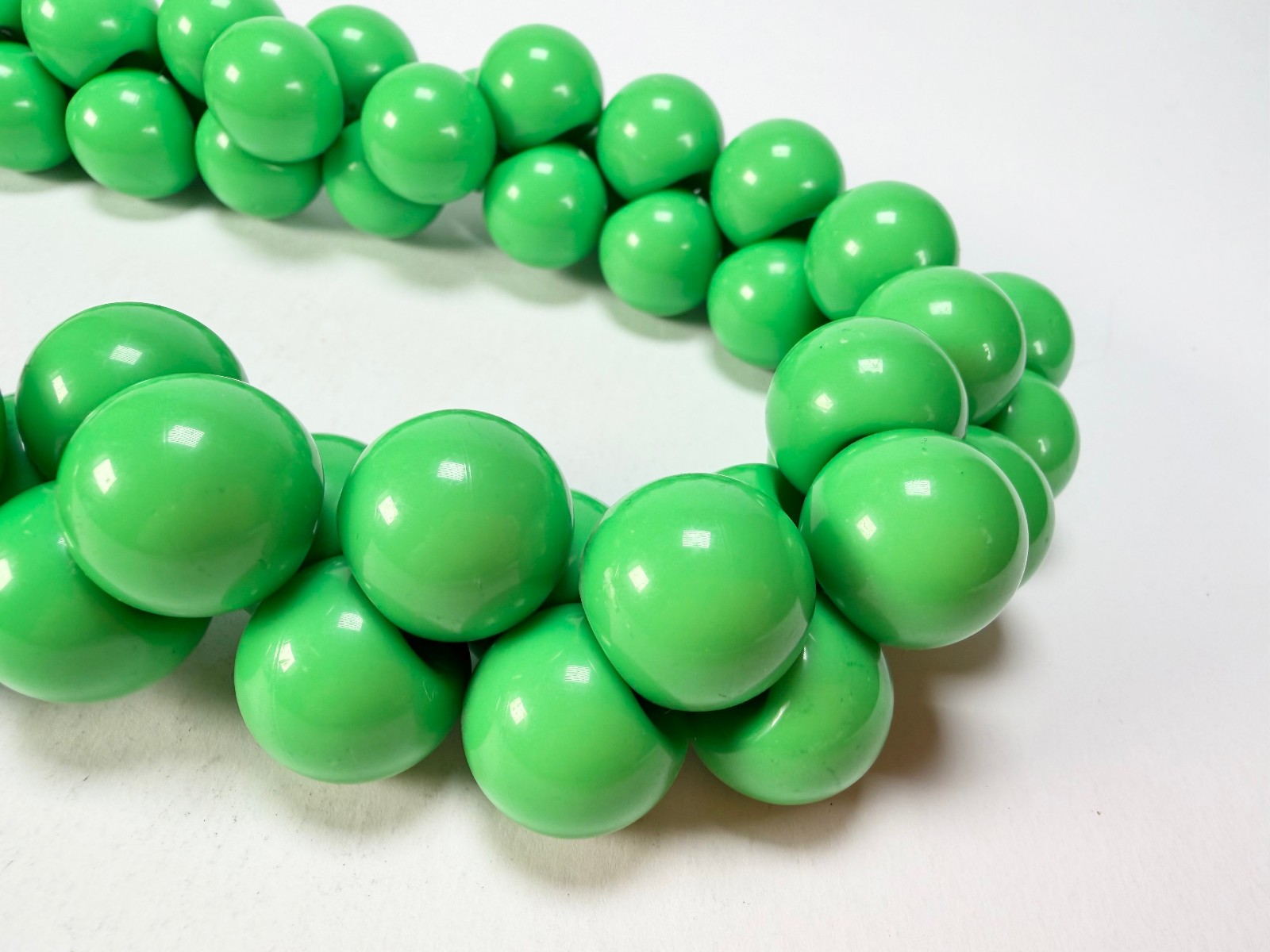 Marion Godart – Grapes “Poignée” Bright Green Large Cluster Resin Necklace