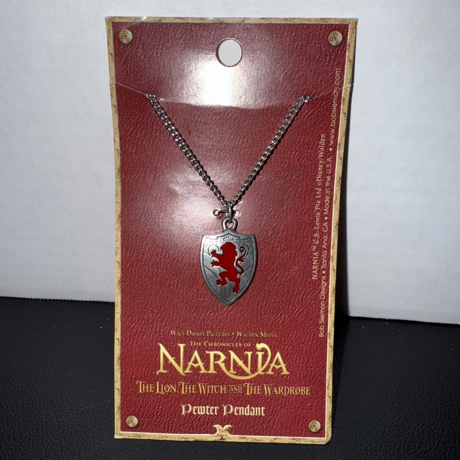Narnia Pewter Pendent Necklace Aslan Shield Crest Disney Rare On Card (B)