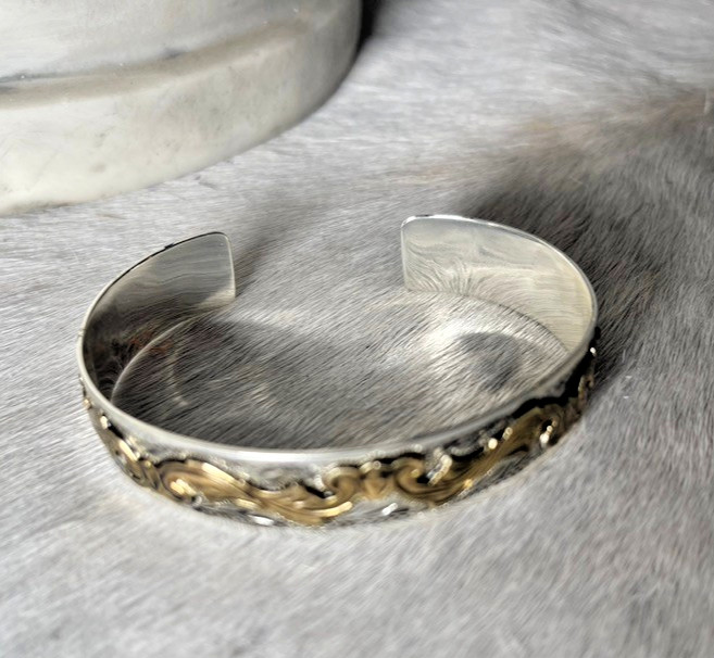 Western Womens Bracelet 6 3/8 x 1/2 in Band Silver Gold Cuff Cowboy Adjust