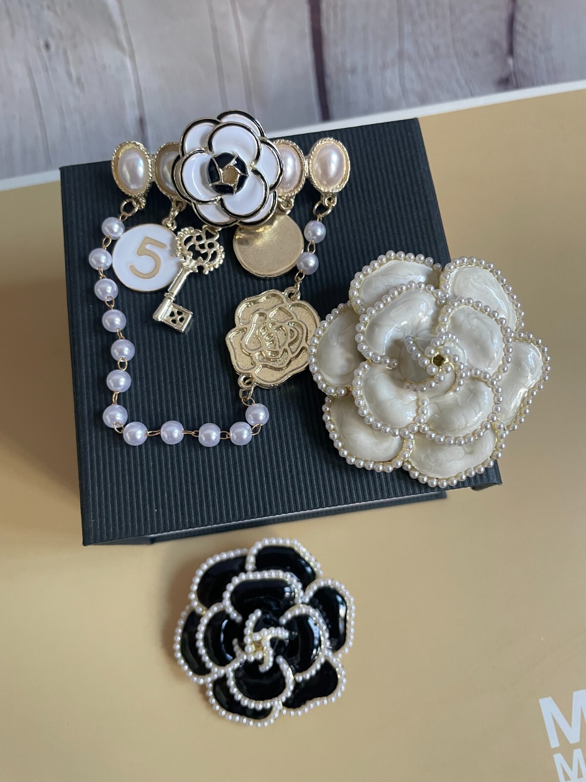 Womens Girls Camellia Flower Key Pearl Charm Brooch and Flower Pins Set of 3