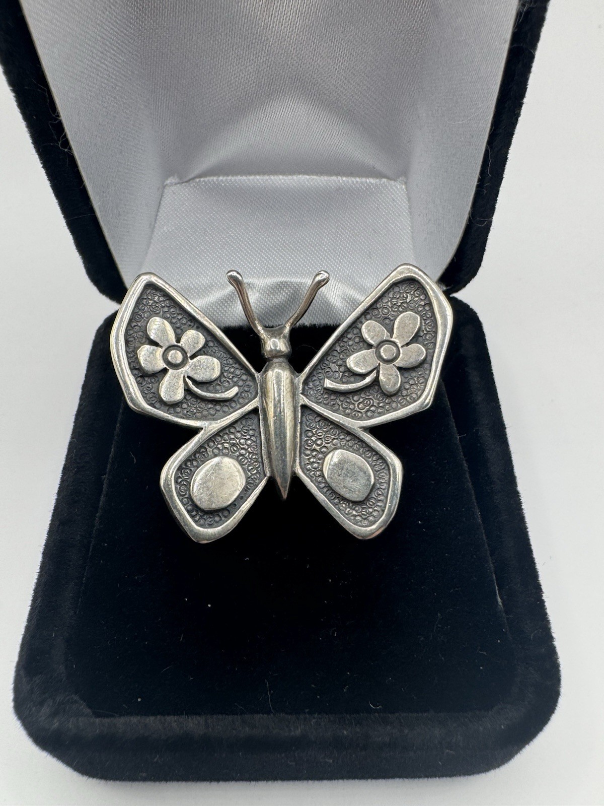 Retired James Avery Mariposa Butterfly Pin Brooch – 3cm – 10.1g – Stamped