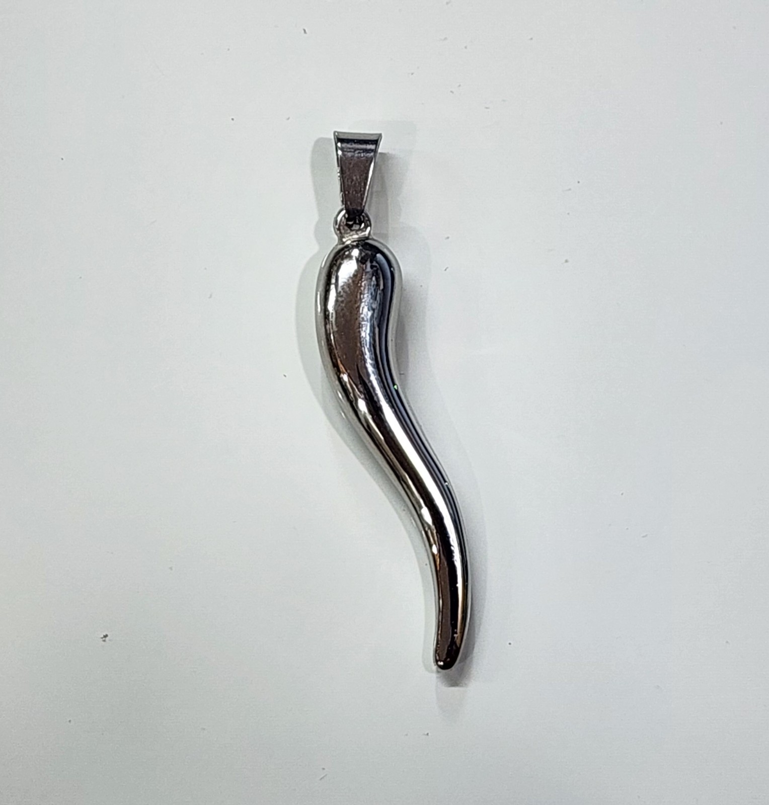 Stainless Steel Italian Horn 2.25 inch Long with 22-inch Rope Chain