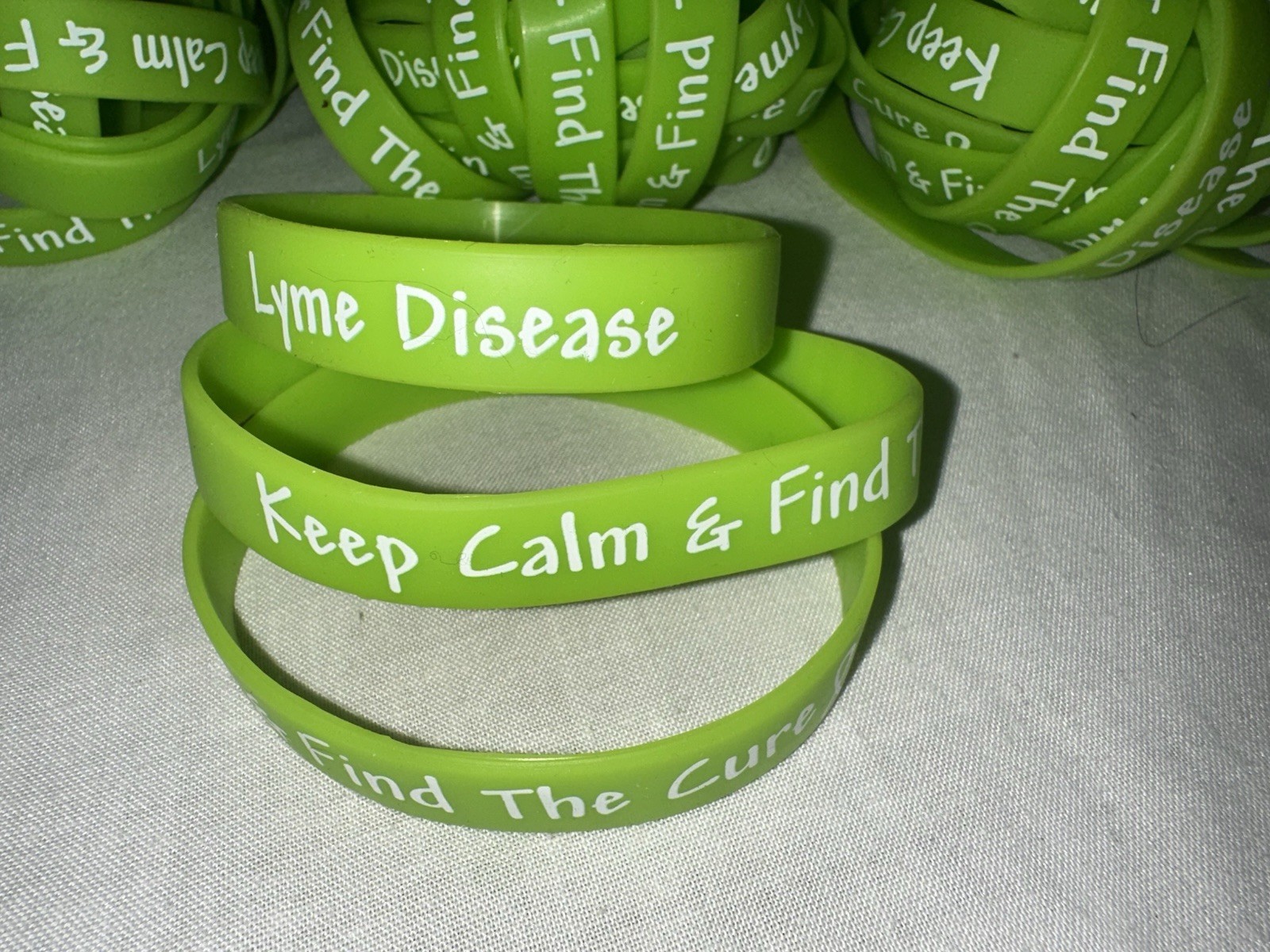 120 Premium Silicone Bracelets LYME Disease Keep Calm & Find The Cure –