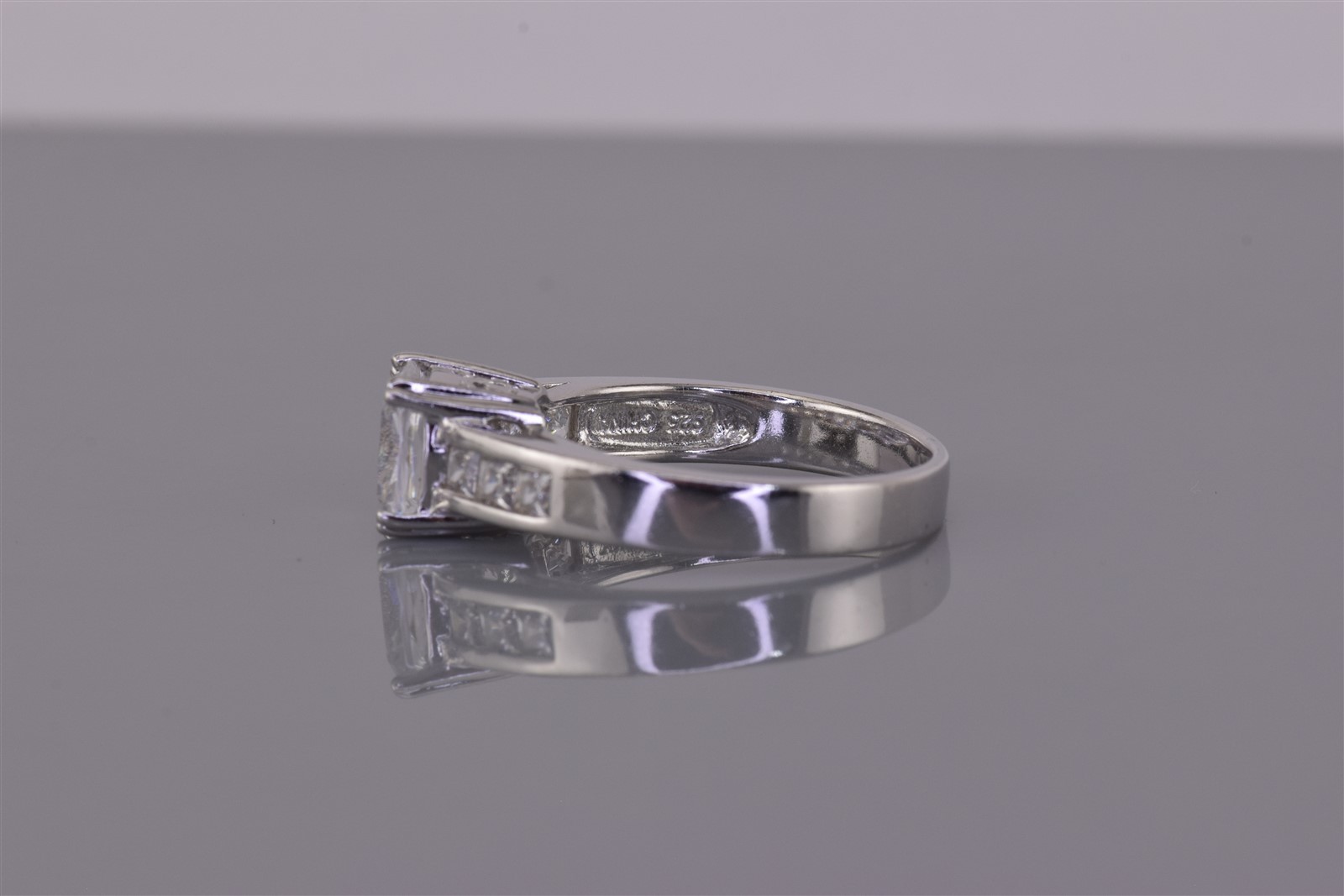 Sterling Silver Cushion Cubic Zirconia Channel Set Accented Band Ring 925 Sz: 10
