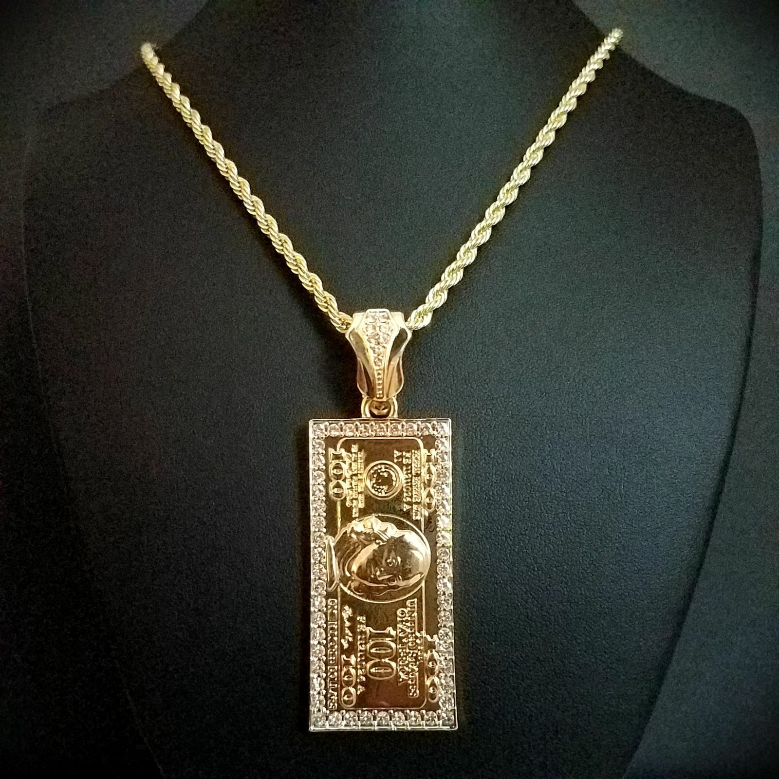 Large Hundred Dollar Bill Benjamin Money Pendant w/ 5mm 30″ Rope Chain Necklace
