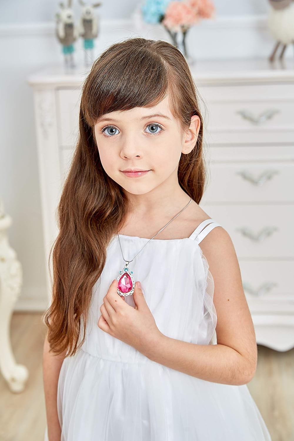 2 Pcs Sofia The First Amulet And Elena Princess Necklace Twin Sister Teardrop Ne