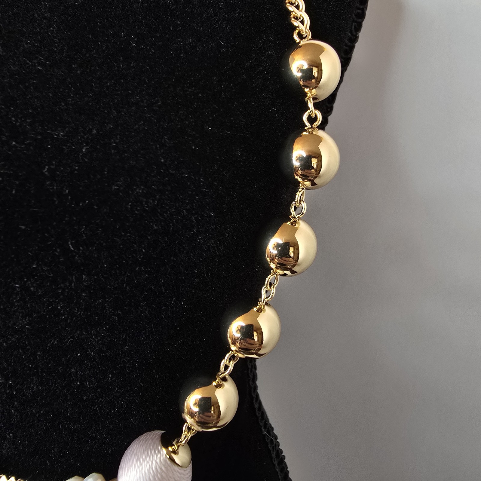 Lilly Pulitzer Statement Necklace Gold Tone Bead and Pink Tassle Accents NWT #81