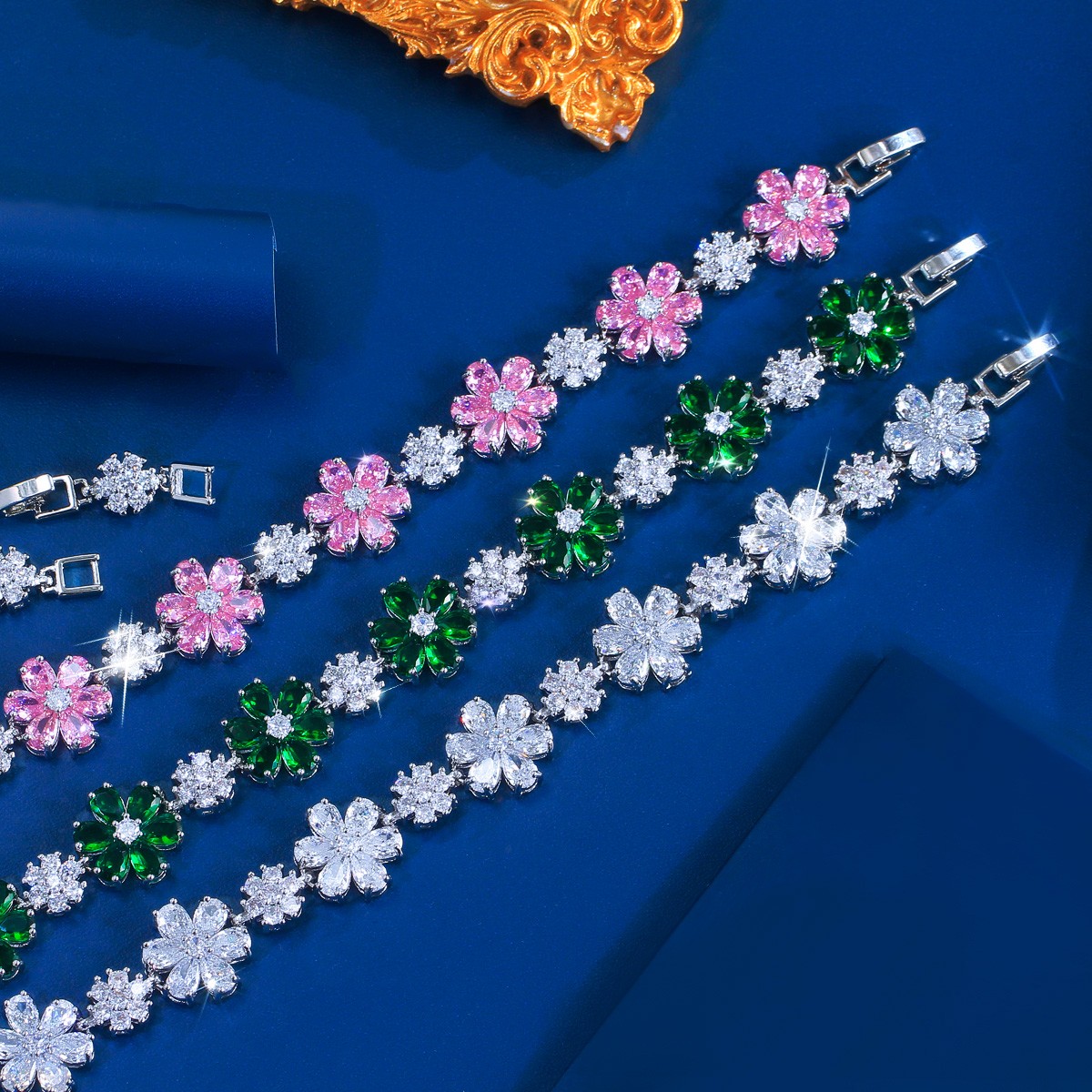 Wedding Cubic Zirconia Pretty Flower Bracelet Silver Plated Women Party Jewelry