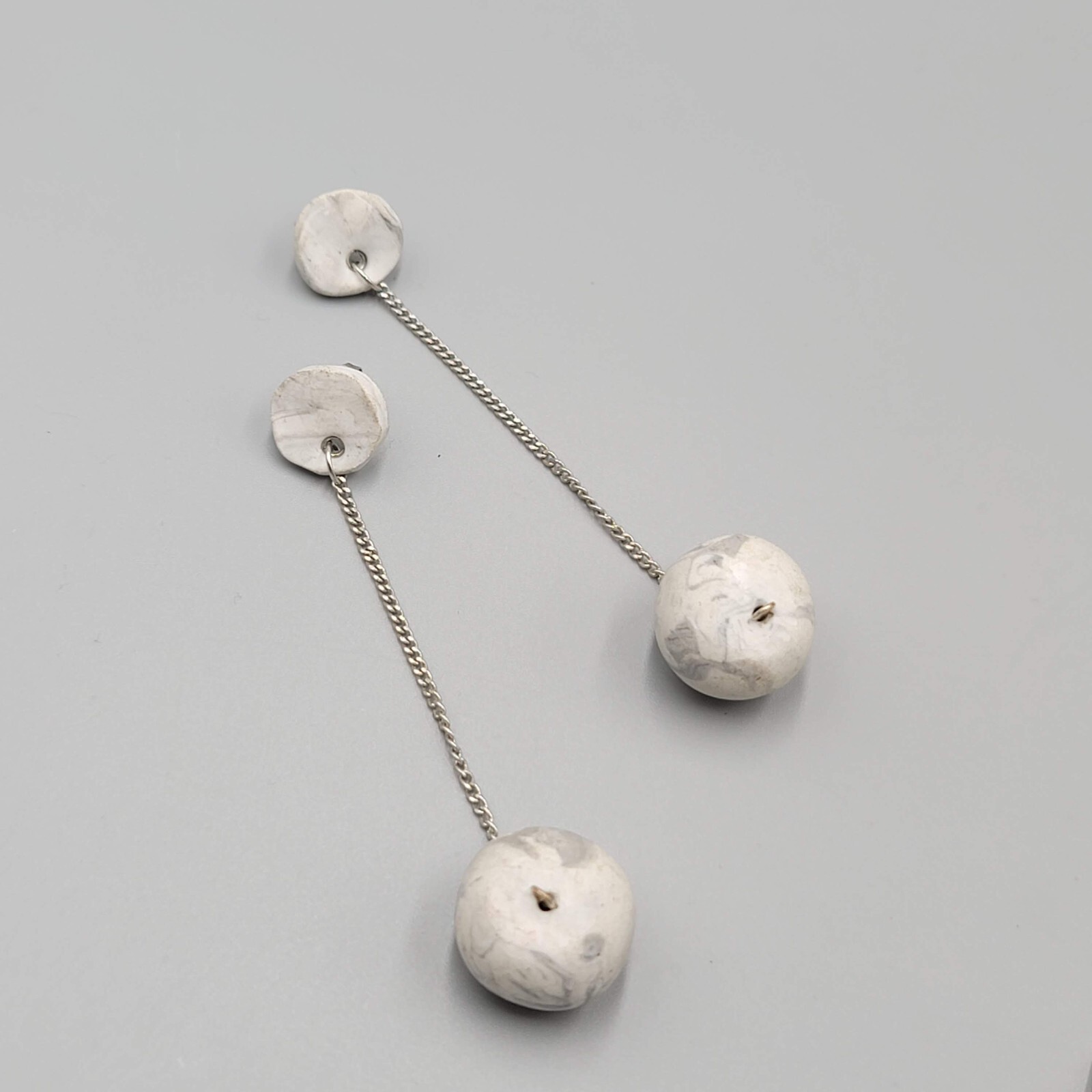 Polymer Clay Statement Pierced Earrings Silver tone Gray Dangle Long 3.75″