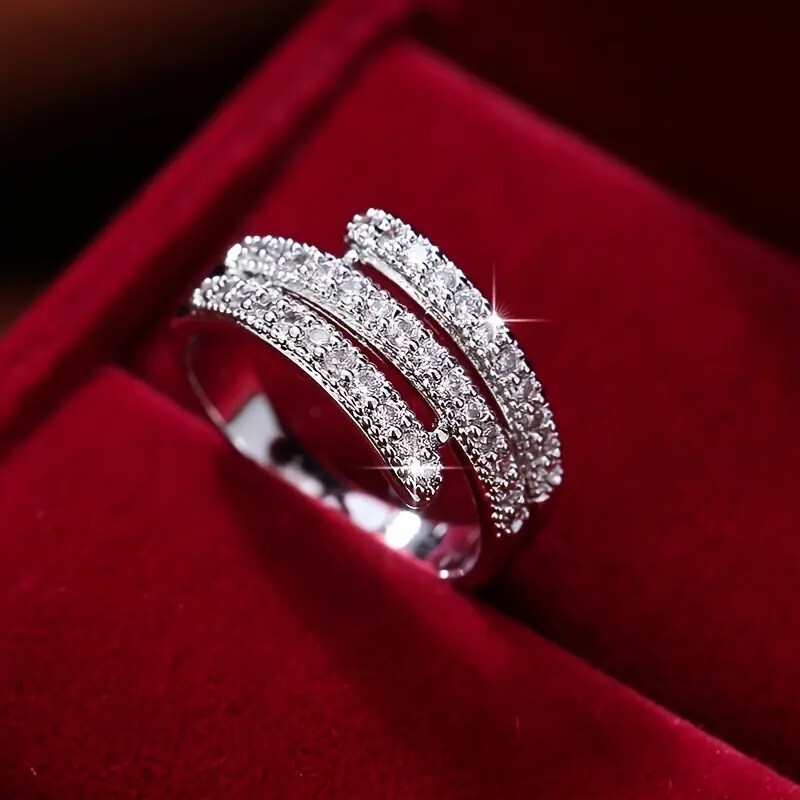 Elegant 925 Sterling Silver White Topaz Charms Wedding Engagement Ring Size 10