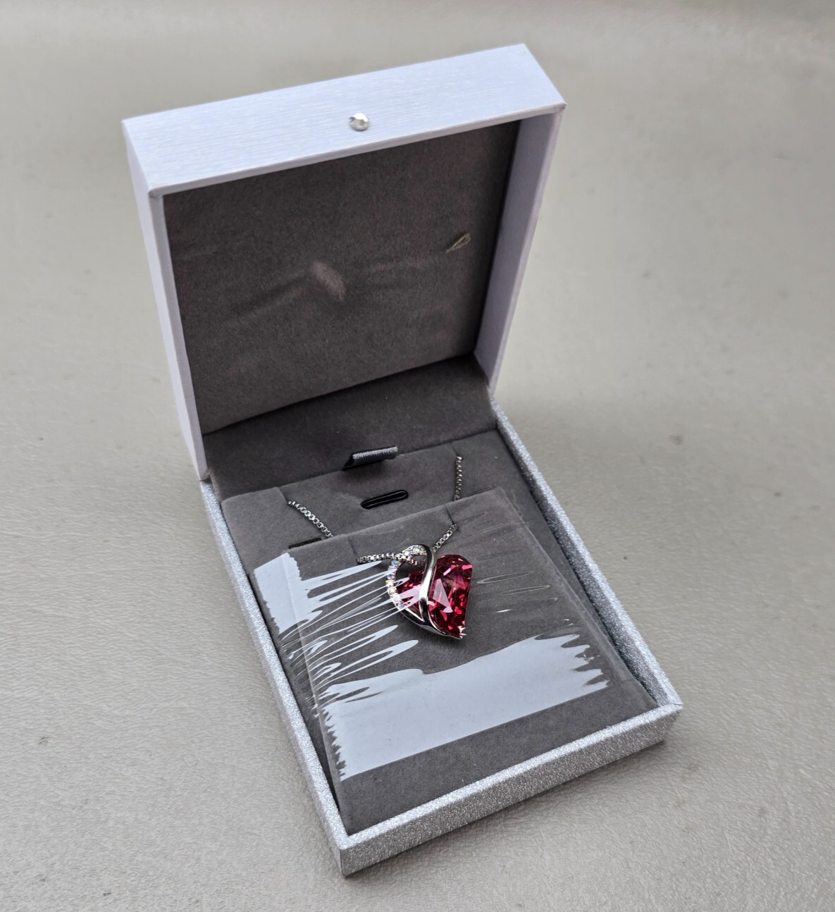 Heart Necklace Red Crystal Rhinestone Statement Silver Tone 18-20 In