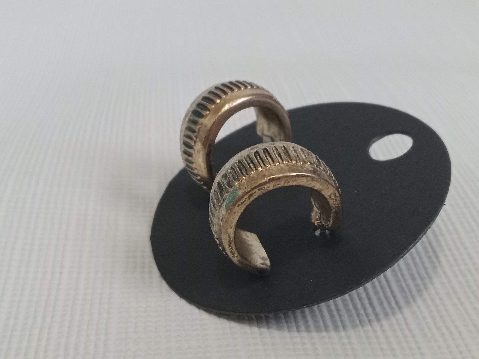 Goldtone Metal Half Loop Ribbed Stripe Post Back Fashion Earrings Fair Condition