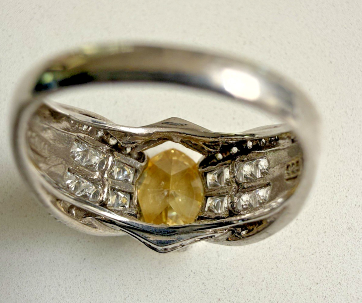 Stunning Marquise Canary Yellow Citrine & Clear CZ’s 925 Sterling Silver SZ8