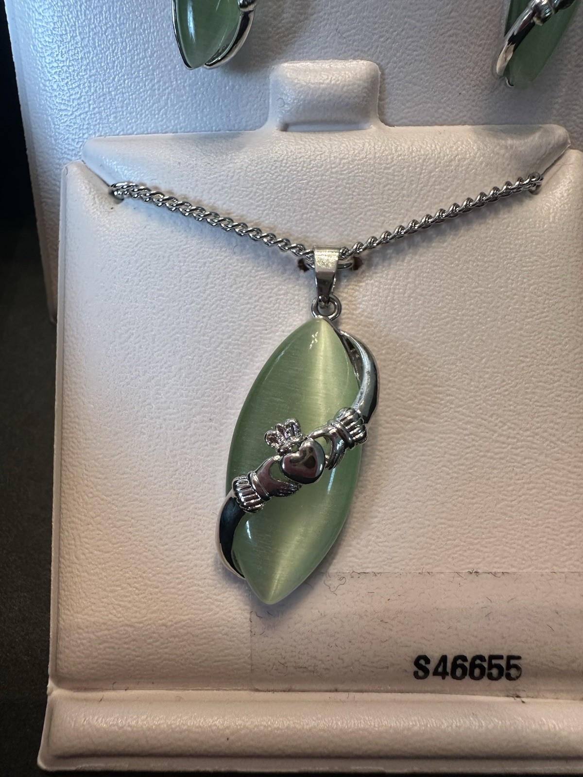 Solvar Irish Claddagh Necklace & Earrings Set Green Cats Eye Ireland Jewelers