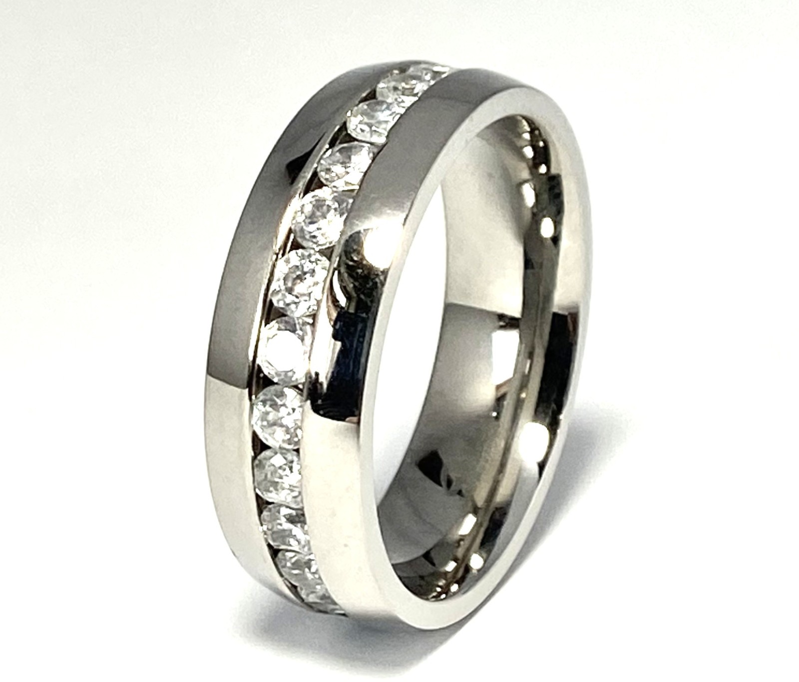 Stainless Steel Eternity Ring Clear Gem Size 5,6,7,8,9,10,11,12,13 (f68)