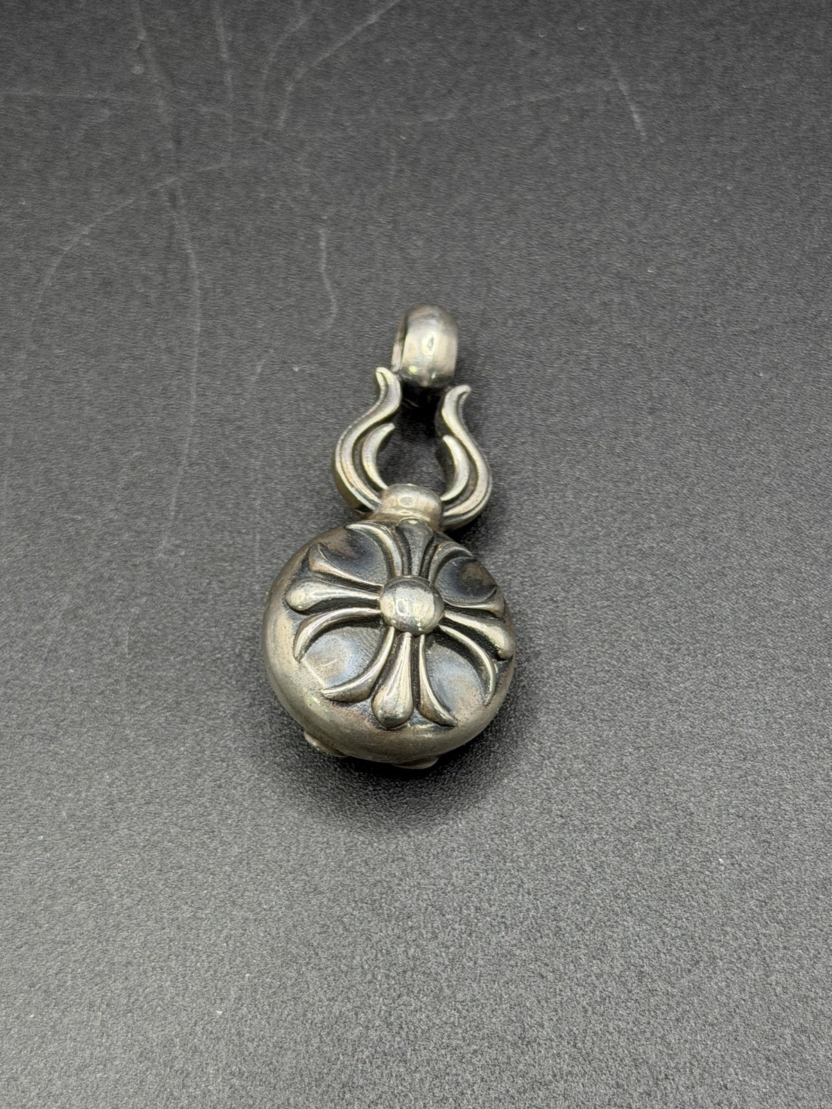 Chrome Hearts Large Cross Ball Pendant Horshoe & Cross Design 925