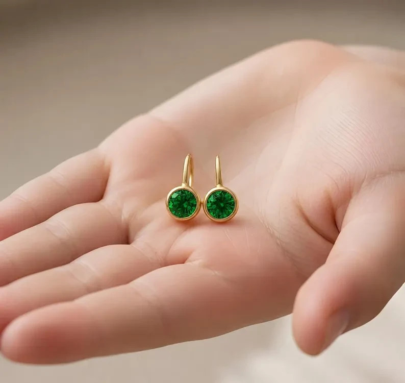 2.20 Ct Round Cut Simulated Emerald Women’s Hoop Earring 14k Yellow Gold Plated