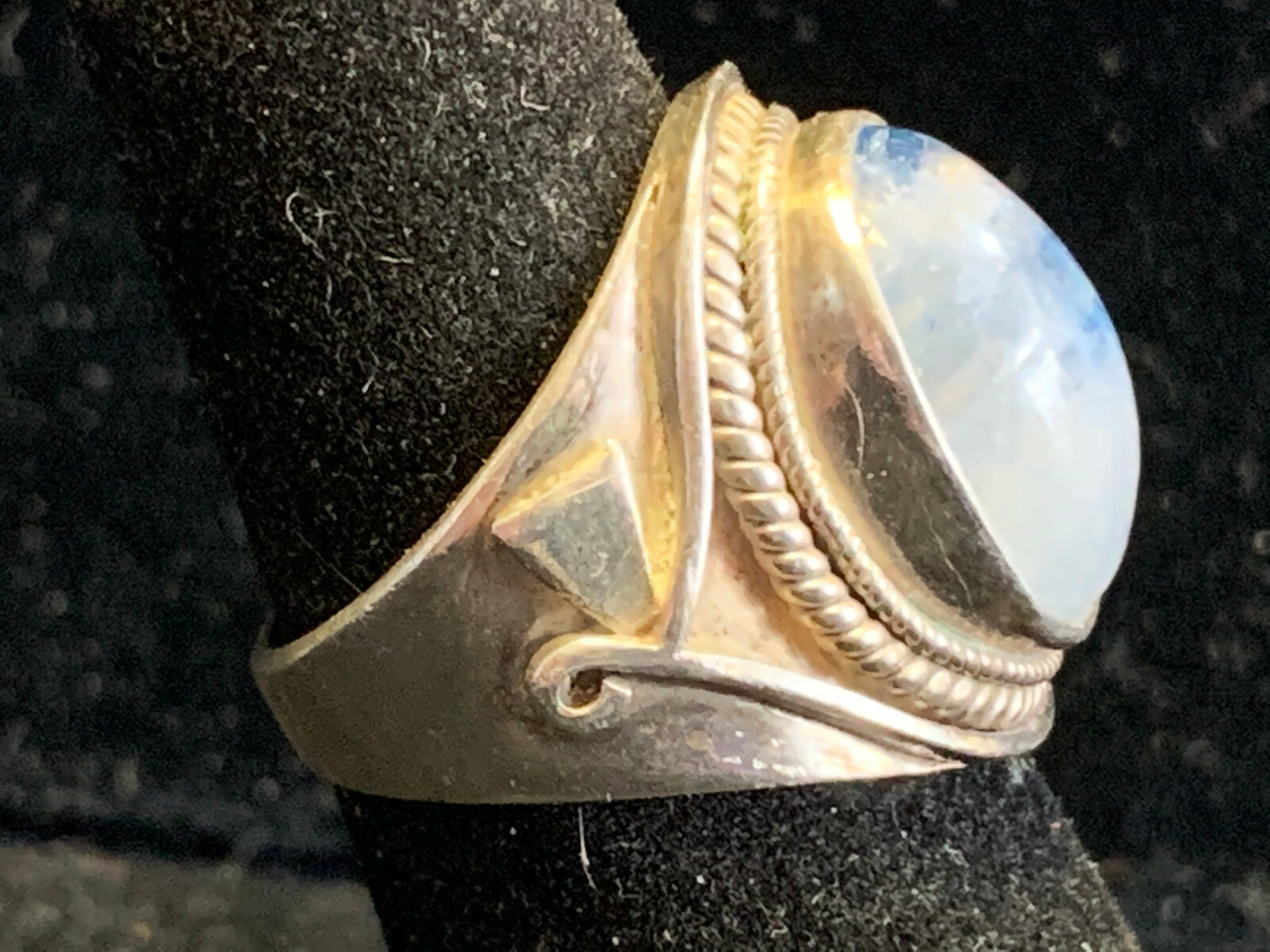 Vtg Sterling Silver .925 Blue Glass Stone Jewelry Ring Size 7 (10.49 Grams)