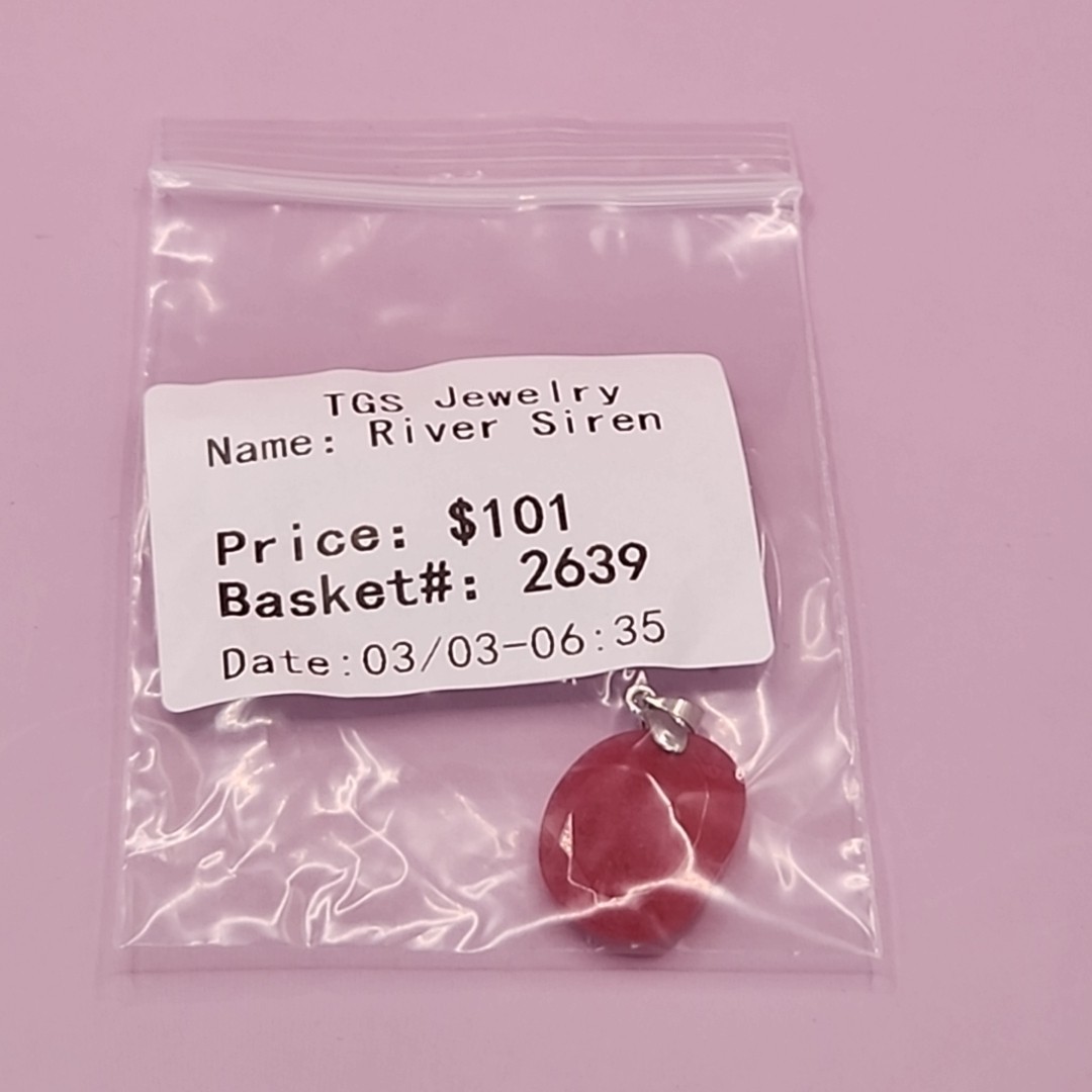 NEW TGS Jewelry Jewel Shaped Crystal Pendent (3cm)