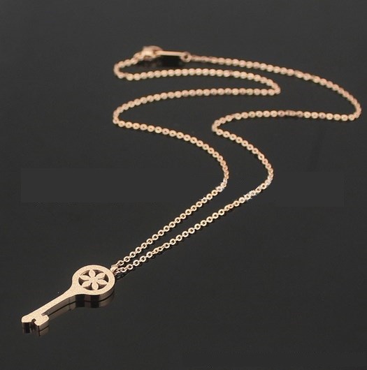 14K Rose Gold Stainless Steel Key Flower Pendant Chain Necklace Gift PE6