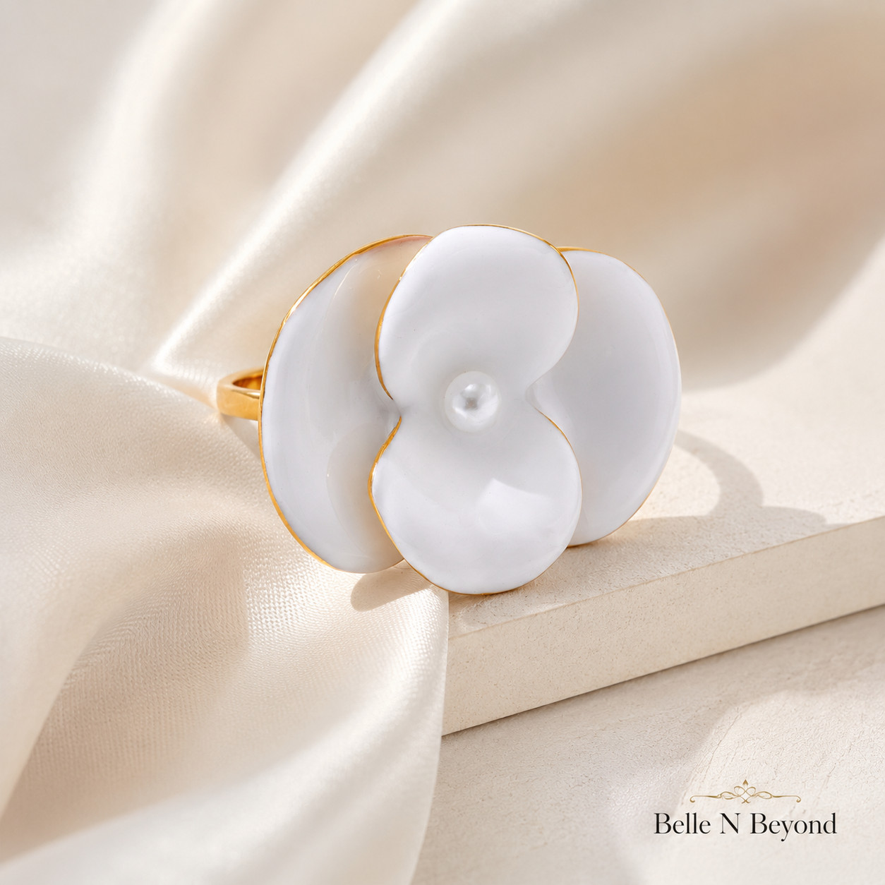 White Enamel Flower Statement Ring Faux Pearl Gold Tone Floral Jewelry