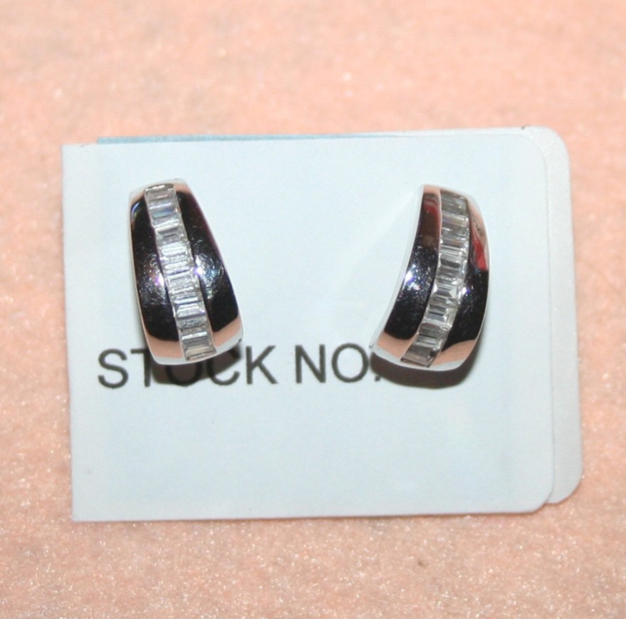 Vtg Cubic Zerconia / Sterling Silver 925 Huggie Hoop Bagette Post Earrings