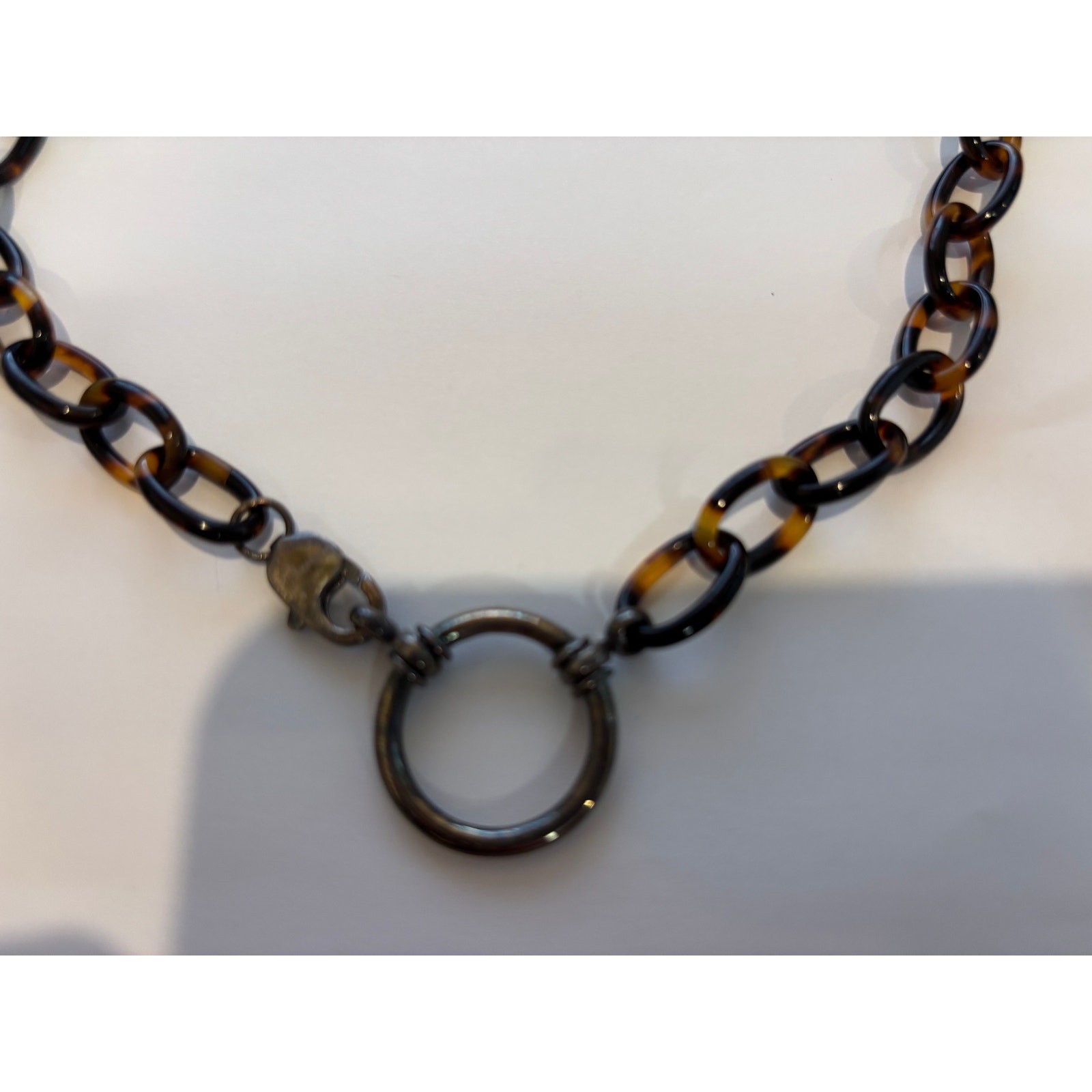 La Loop Eyeglasse Holder Necklace Sterling Silver Clasp & Loop Plastic Chain 19″