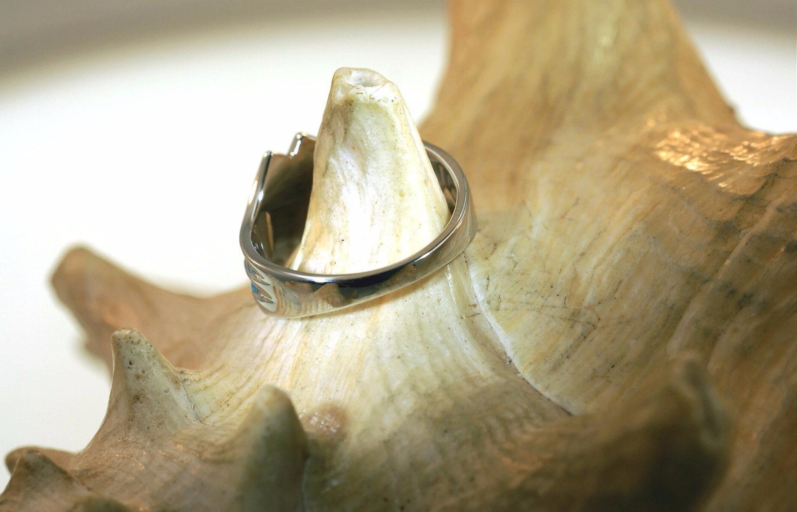 15MM HAWAIIAN RHODIUM ON 925 SILVER INLAID OPAL BREAKING OCEAN WAVE RING 5-10 #2