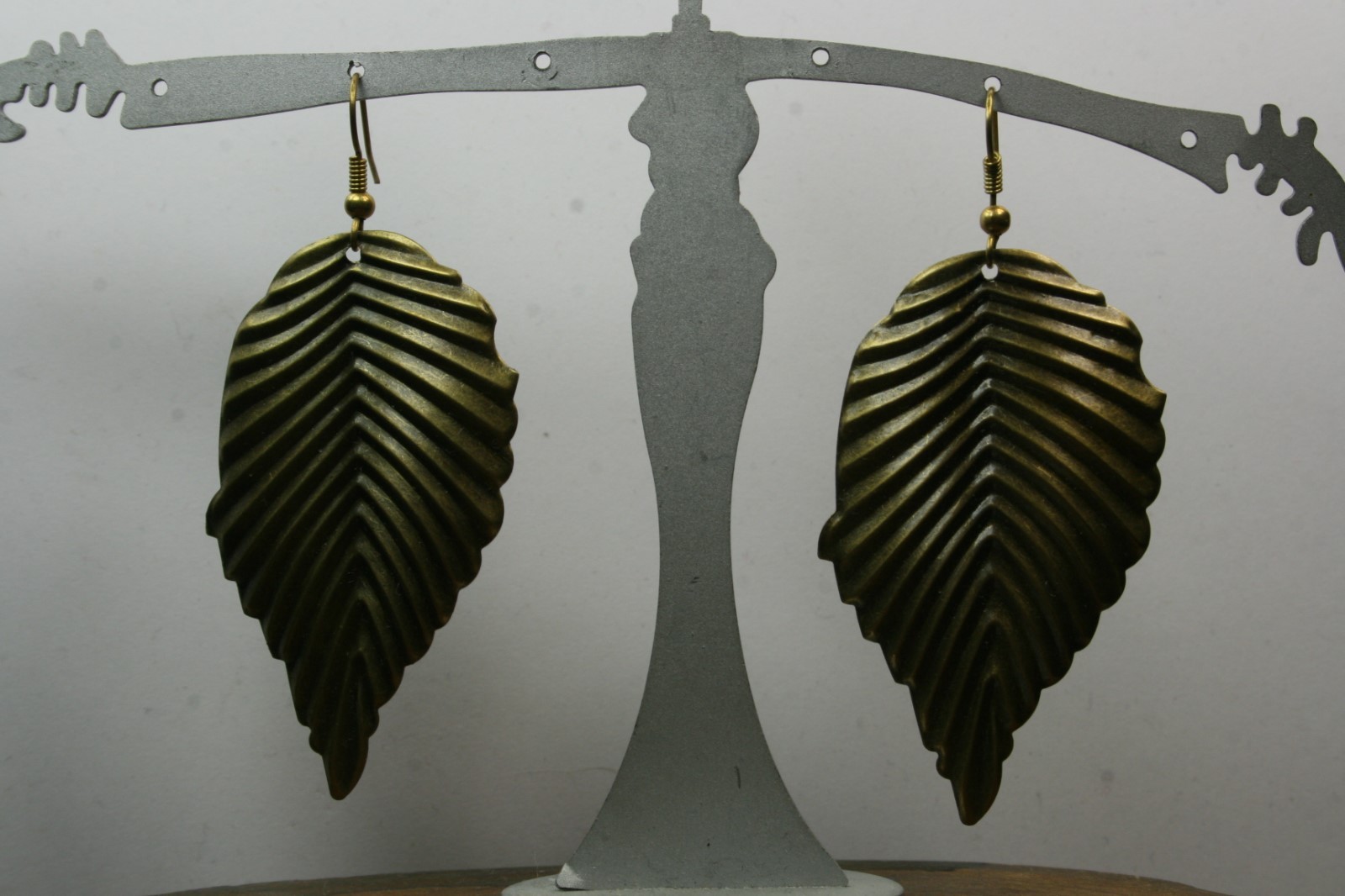 LEAF EARRINGS, BEAUTIFUL CHARM