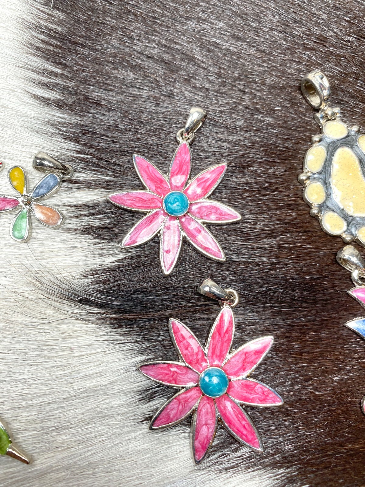 Colorful Pendant Lot Jewelry Making 12 pcs Mix Flower Bird Heart Tree Fish 1″
