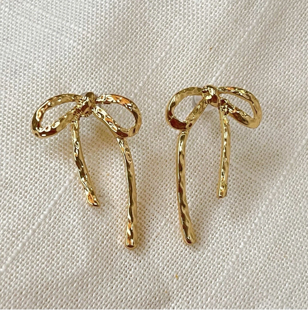 LOFT Bow Bowknot Earrings Ann Taylor Told 14k Stud Boho Barbiecore Ribbon Stud