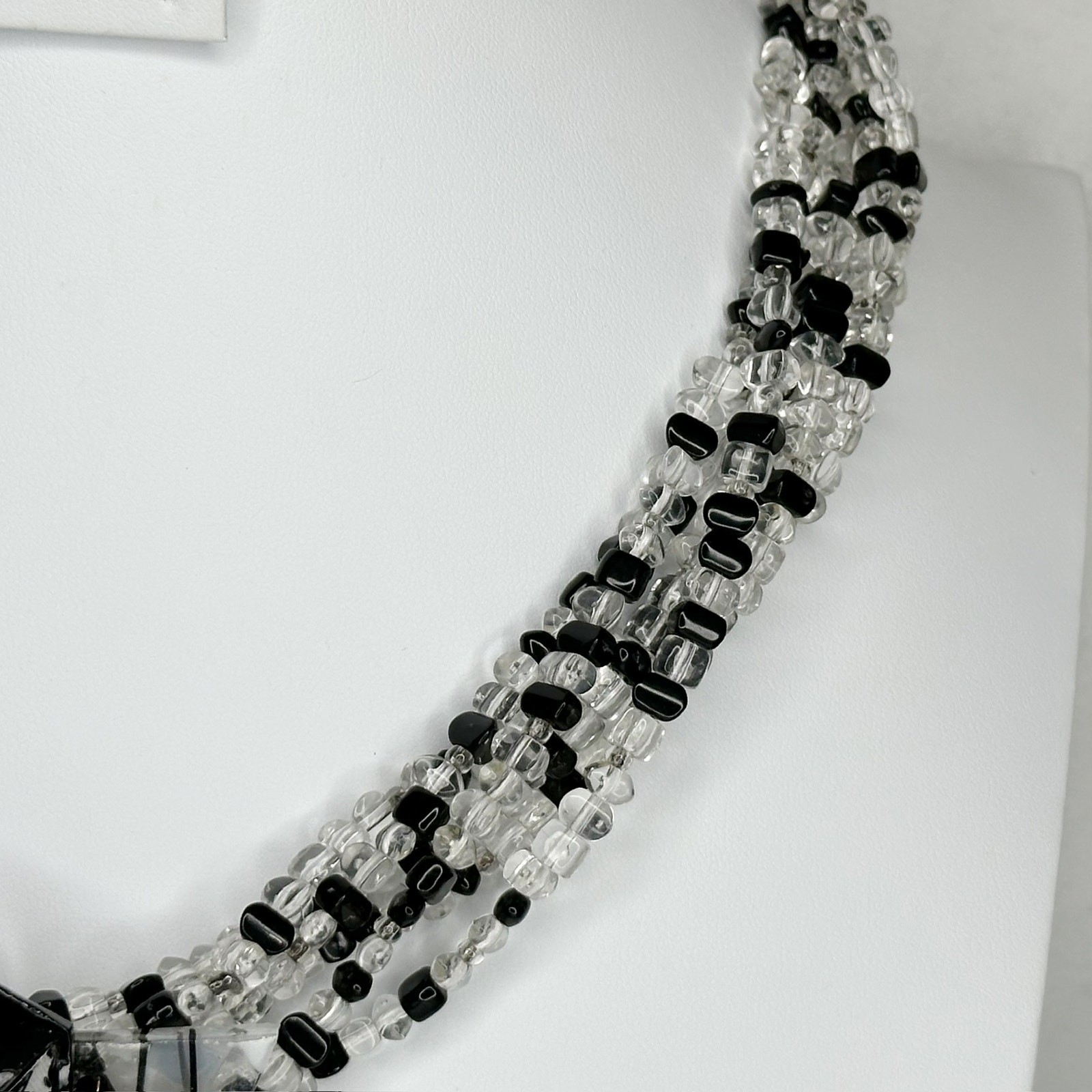 Black Clear Beaded Multi-Strand Arrow Pendant Statement Necklace – 20.5″