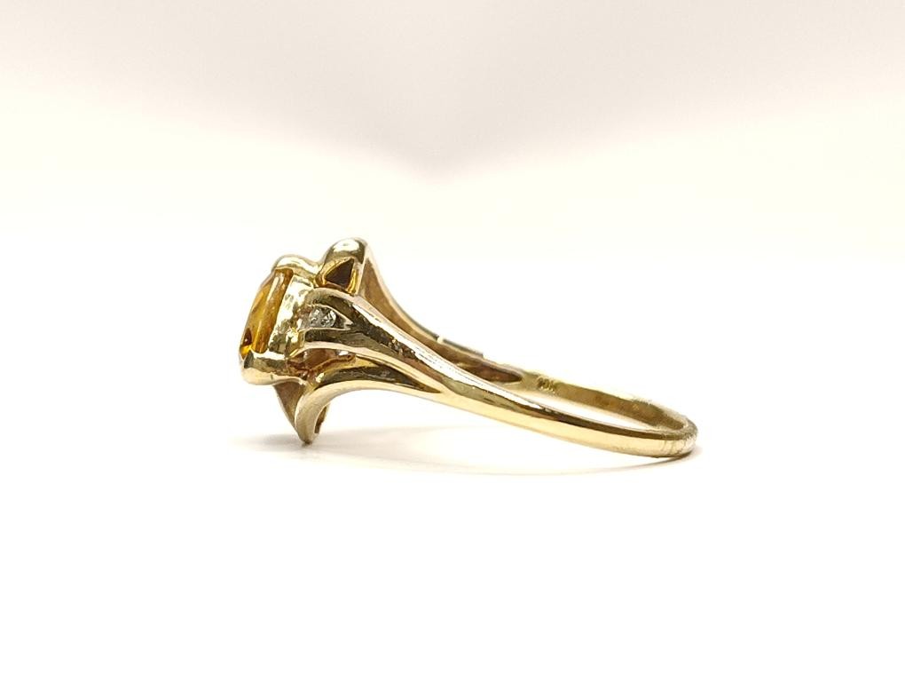 10K Yellow Gold Trillion Cut Syn Citrine & Round Brilliant Cut Diamo (SB1127155)